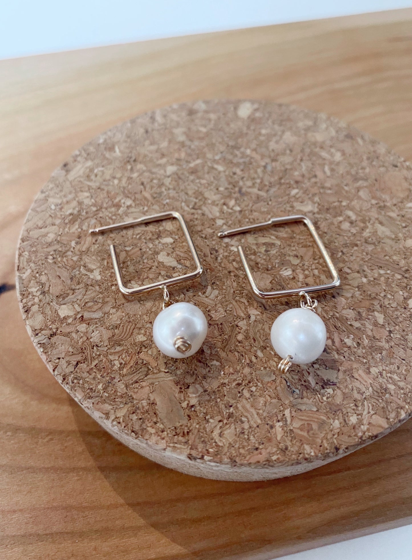 Pearl Haney Hoop Earring- 14k Gold Fill